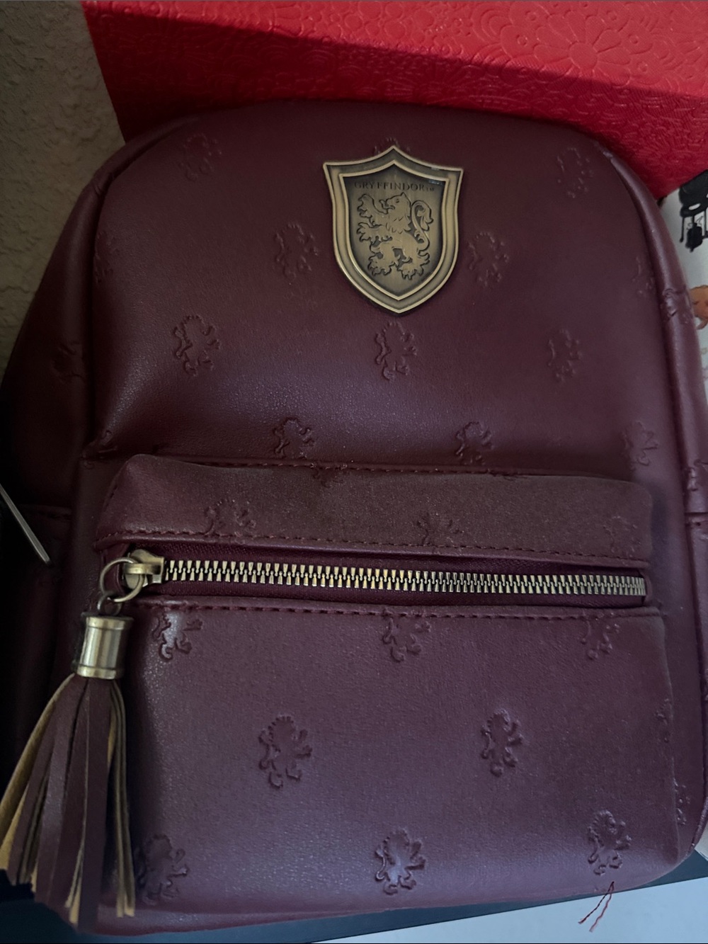 Gryffindor Backpack with Crest Accent